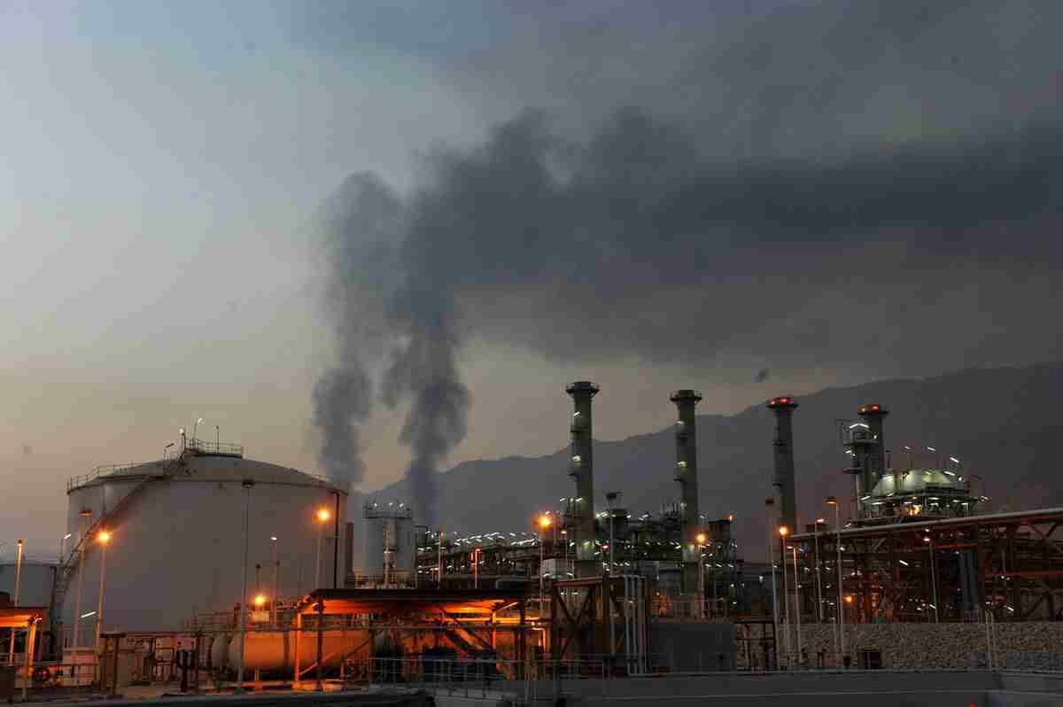 تحلیل ایران -نرخ جدید خوراک پتروشیمی ها و سوخت صنایع اعلام شد