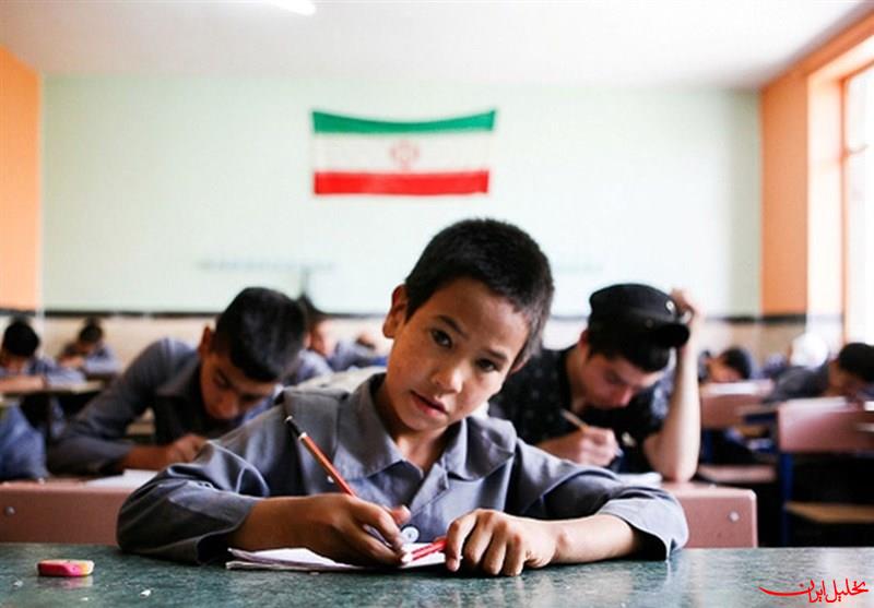  تحلیل ایران -حضور ۸۰۰۰۰ دانش‌آموز جدید اتباع در کلاس اول