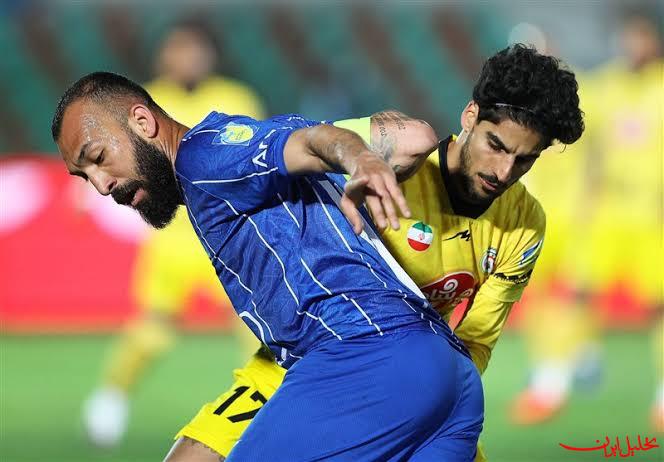  تحلیل ایران -استقلال با پیروزی ارزشمند به صدر جدول صعود کرد 