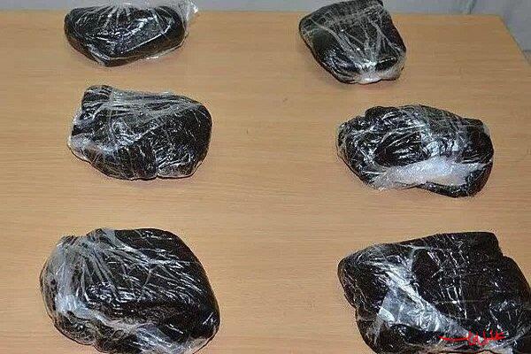 تحلیل ایران -کشف ۲۹ کیلو تریاک از خودروی اطلس در یزد